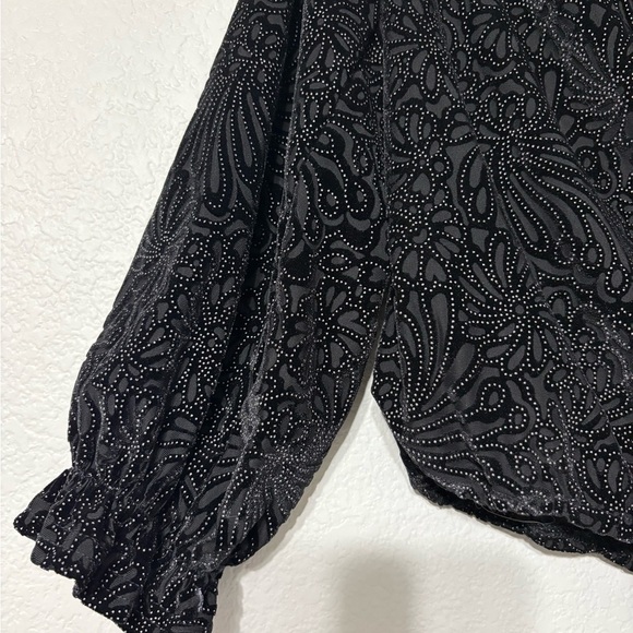 Anama Black Velvet Burnout Floral, Off Shoulder. Elastic Waist and Cuffs, Lined - Picture 3 of 13